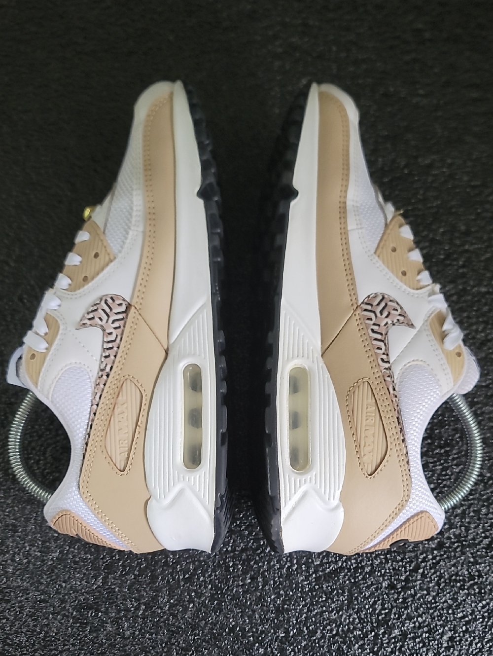 Nike Air Max 90 'United In Victory' "White/Hemp" Wmns 8.5 Ships Today - Picture 5 of 16